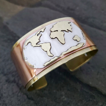 World Cuff